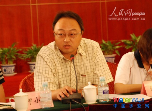 2010828գ“ʮ”Ҏ(gu)ԕ(hu)Ĉ(chng)ھek}“ΠI(yng)mh(hun)׌GɫI(lng)”D鱱Эh(hun)o(h)ƌW(xu)оԺ̎˝ W(wng)ӛ tz